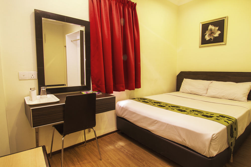 Oyo 327 Buddys Hotel Kuala Lumpur Zewnętrze zdjęcie