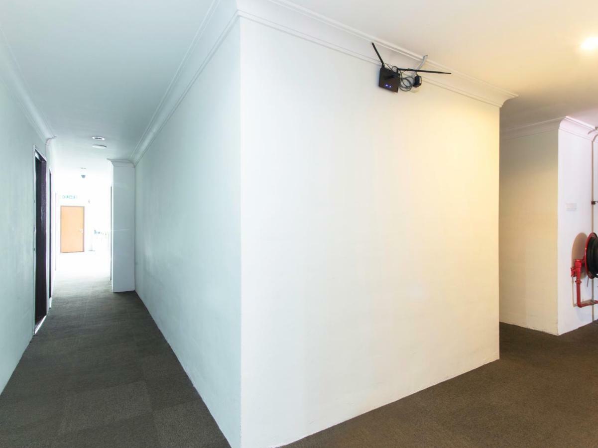 Oyo 327 Buddys Hotel Kuala Lumpur Zewnętrze zdjęcie